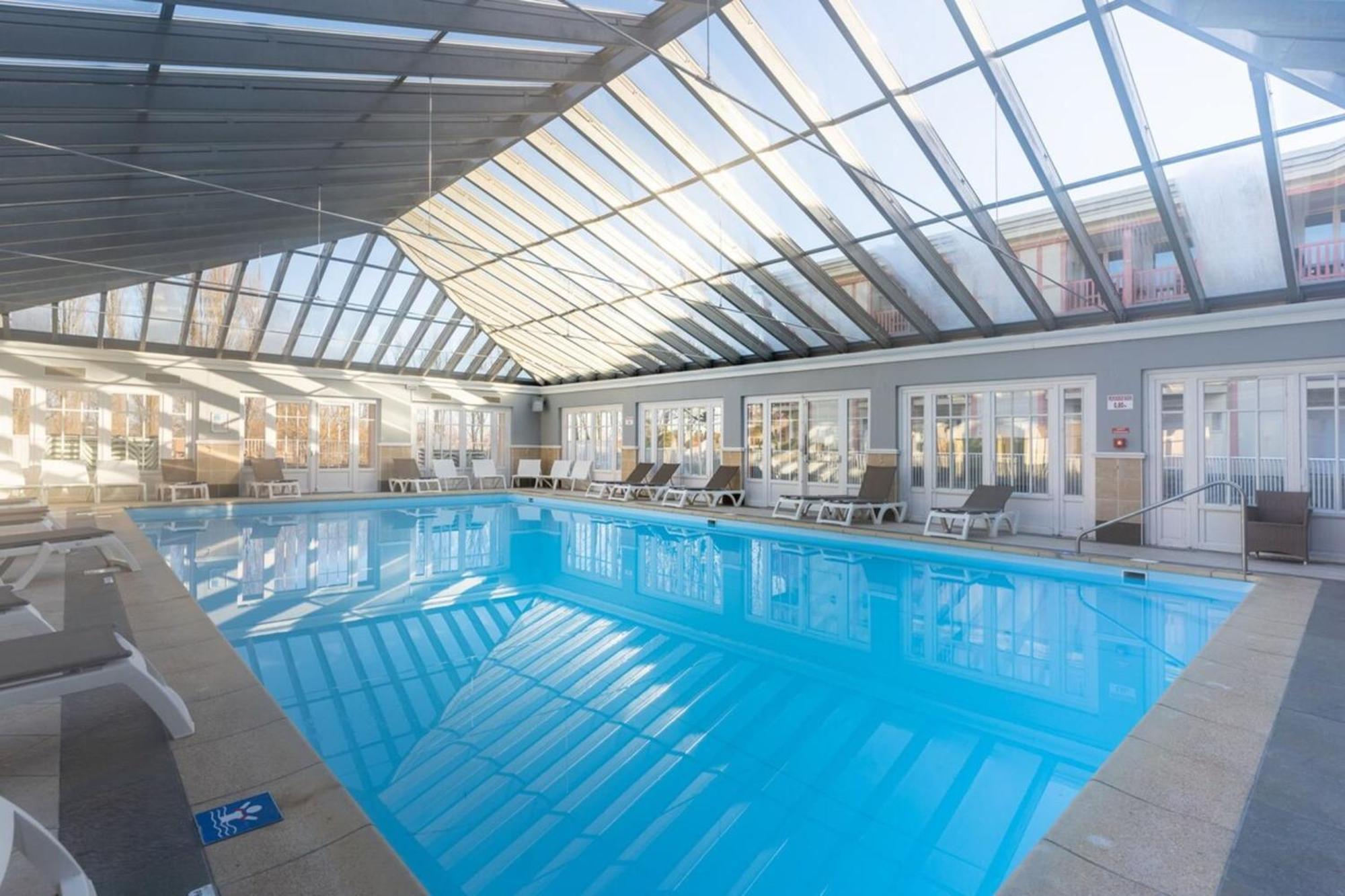 Very Nice 6 Person Apart With Swimming Pool Tennis Court And Car Park 202 Le Touquet Kültér fotó